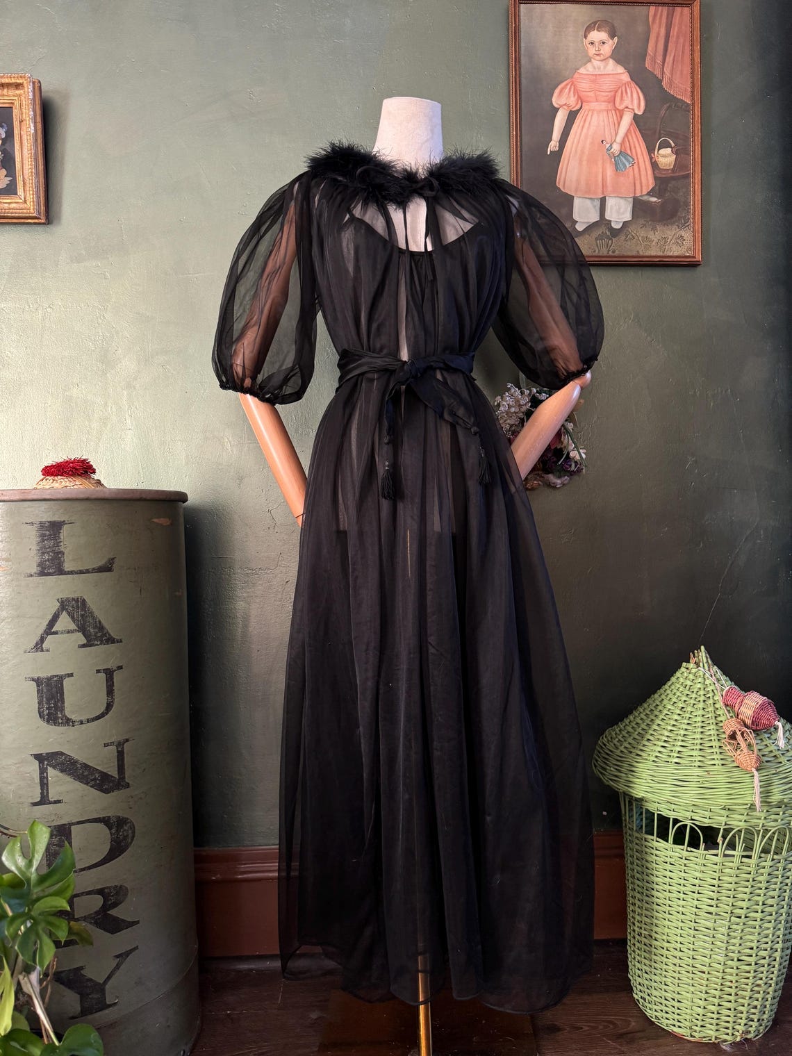 1950s Sheer Black Fredericks of Hollywood Maribor Feather Peignoir Set