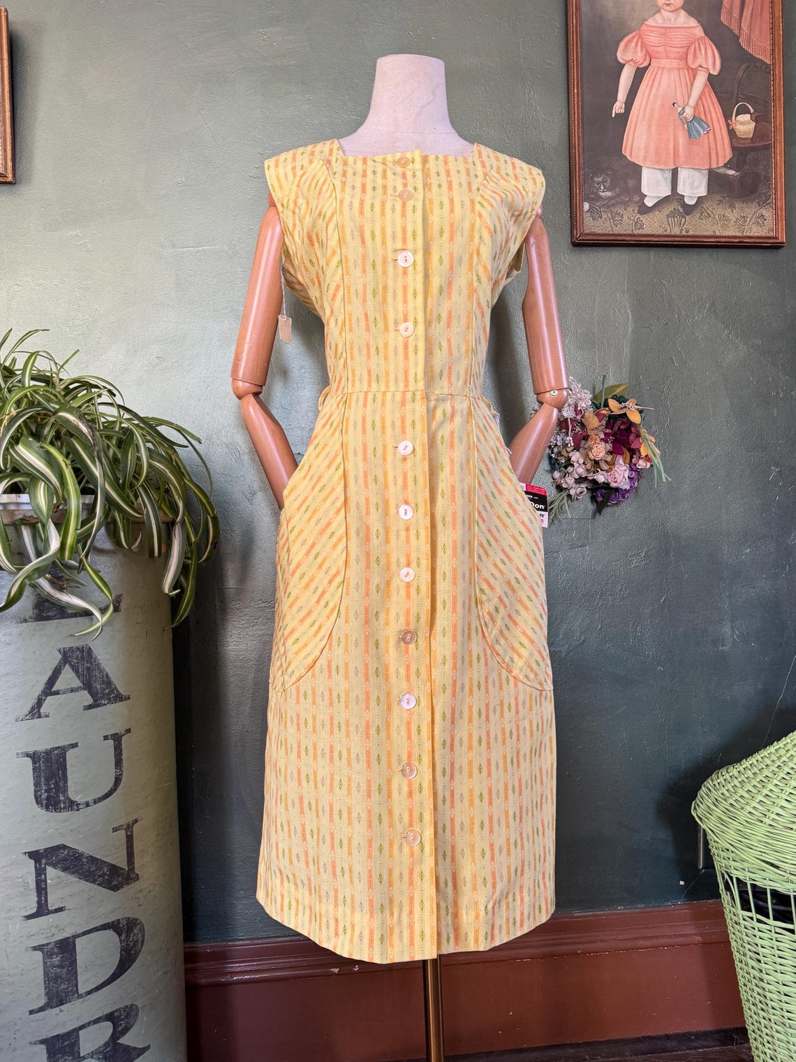 1950s  early 60s Deadstock Yellow geometric Print Shirtdress