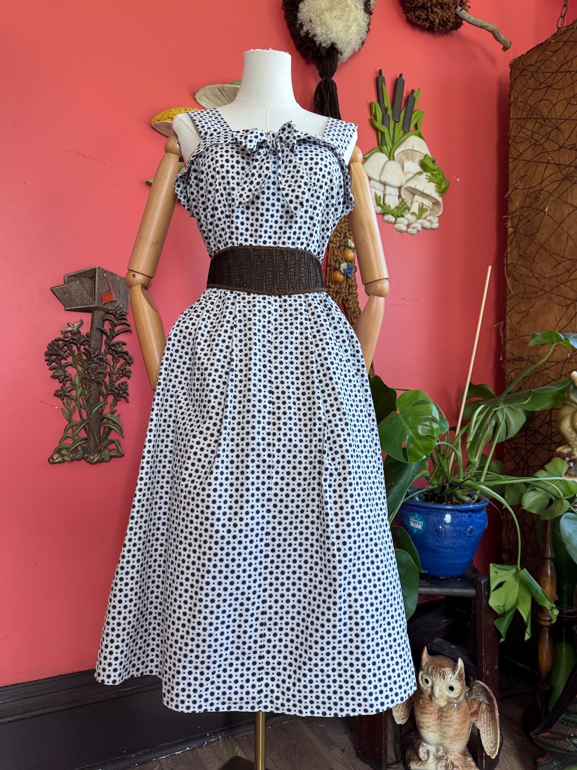 1950s Blue & white atomic print sundress