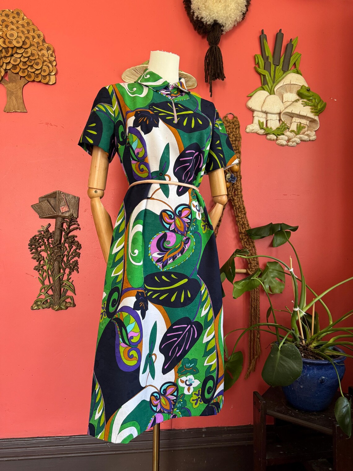 1960s Psychedelic Monstera Shift Dress