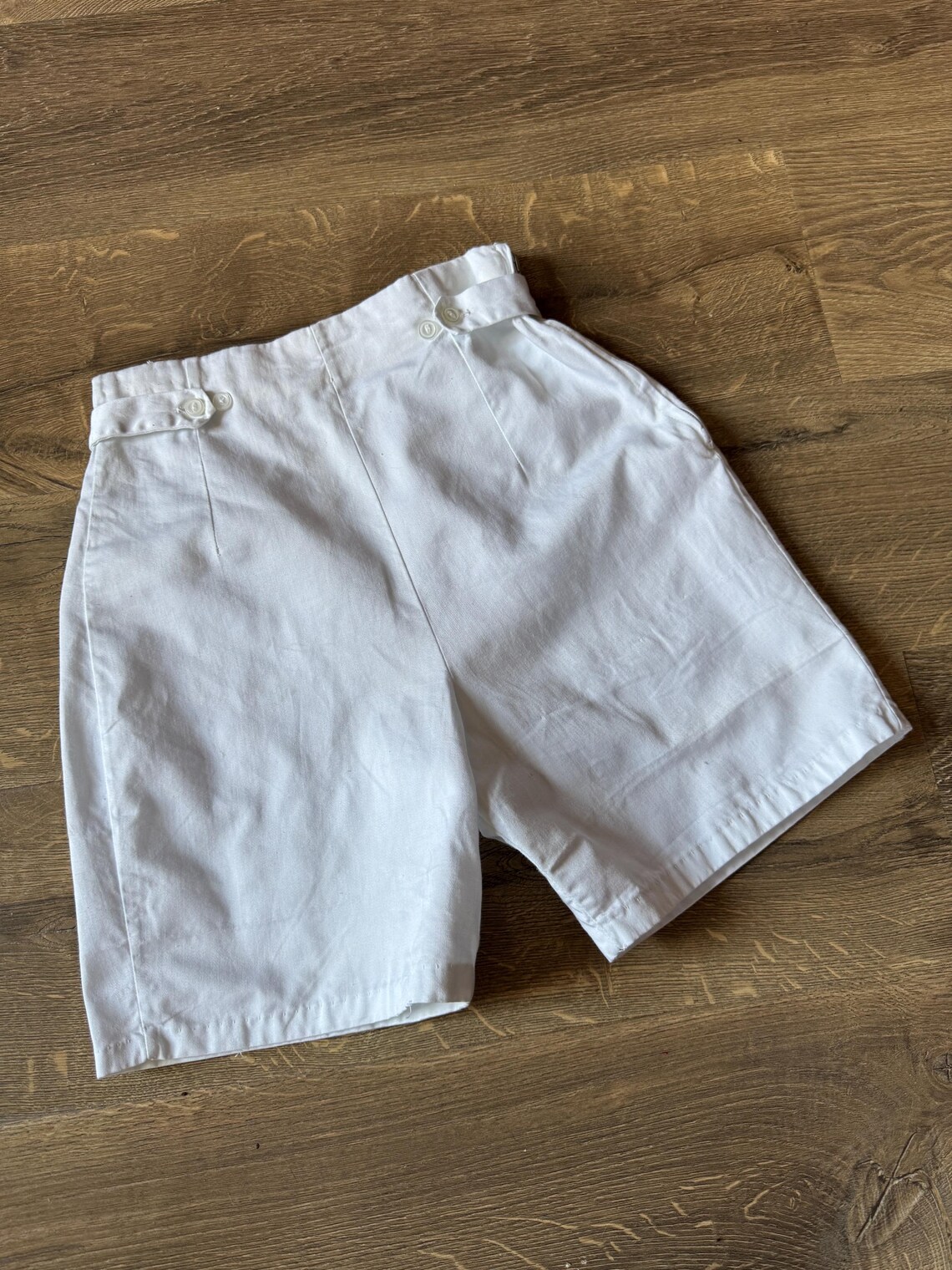 1950s White High Waist Shorts