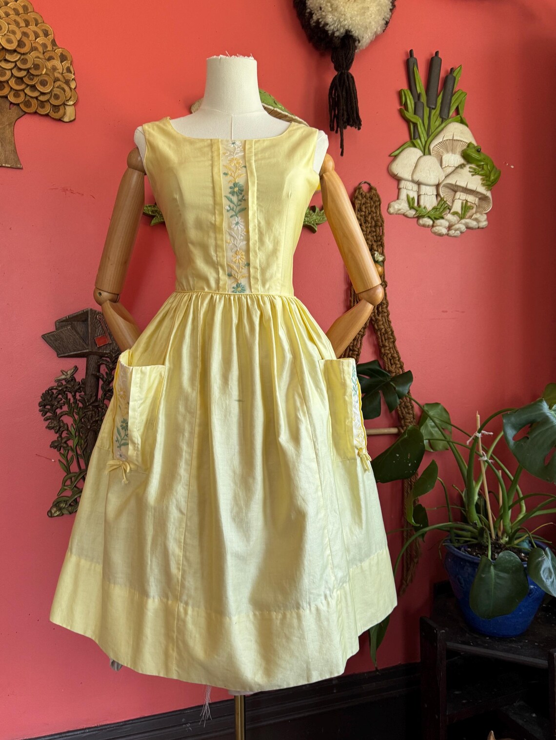 1950s Yellow Polished Cotton Embroiered Fit and Flare Dress
